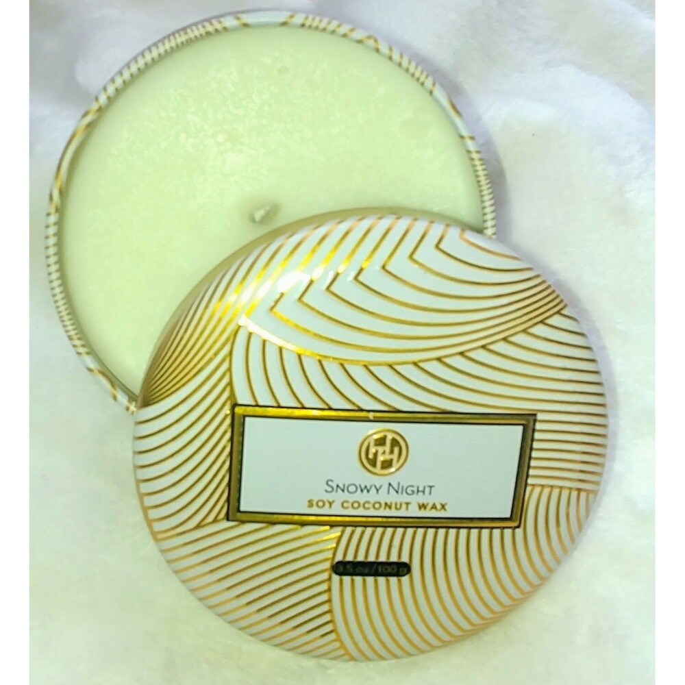 Candle New Huntington Home Soy and Coconut wax snowy night